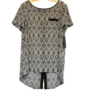 NEW AB STUDIO BLACK/WHITE DESIGN BLOUSE LARGE